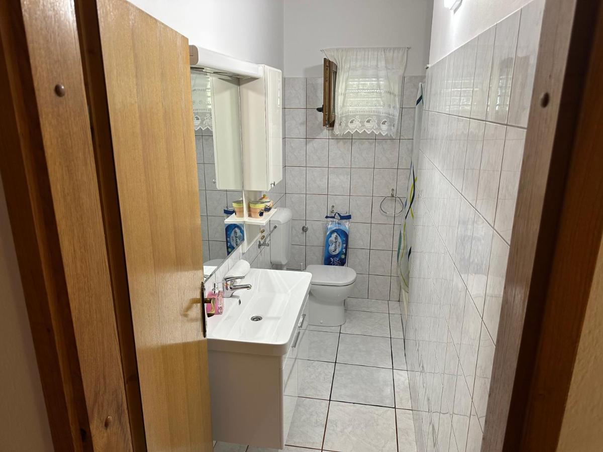 Apartment Jelic Duće エクステリア 写真